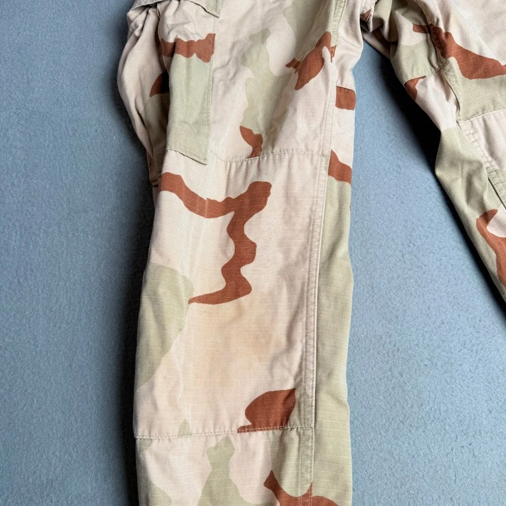 US Military 3 Color Desert Camo Cargo Pants Ripstop Small Short 8415-01-327-5329